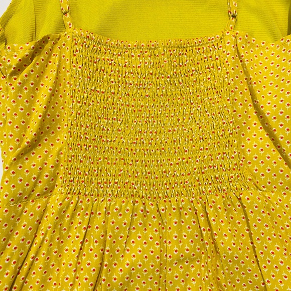2/$24 Old Navy Pleated Dress Yellow - Picture 4 of 6